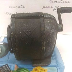 Vintage Boston KS Pencil Sharpner
